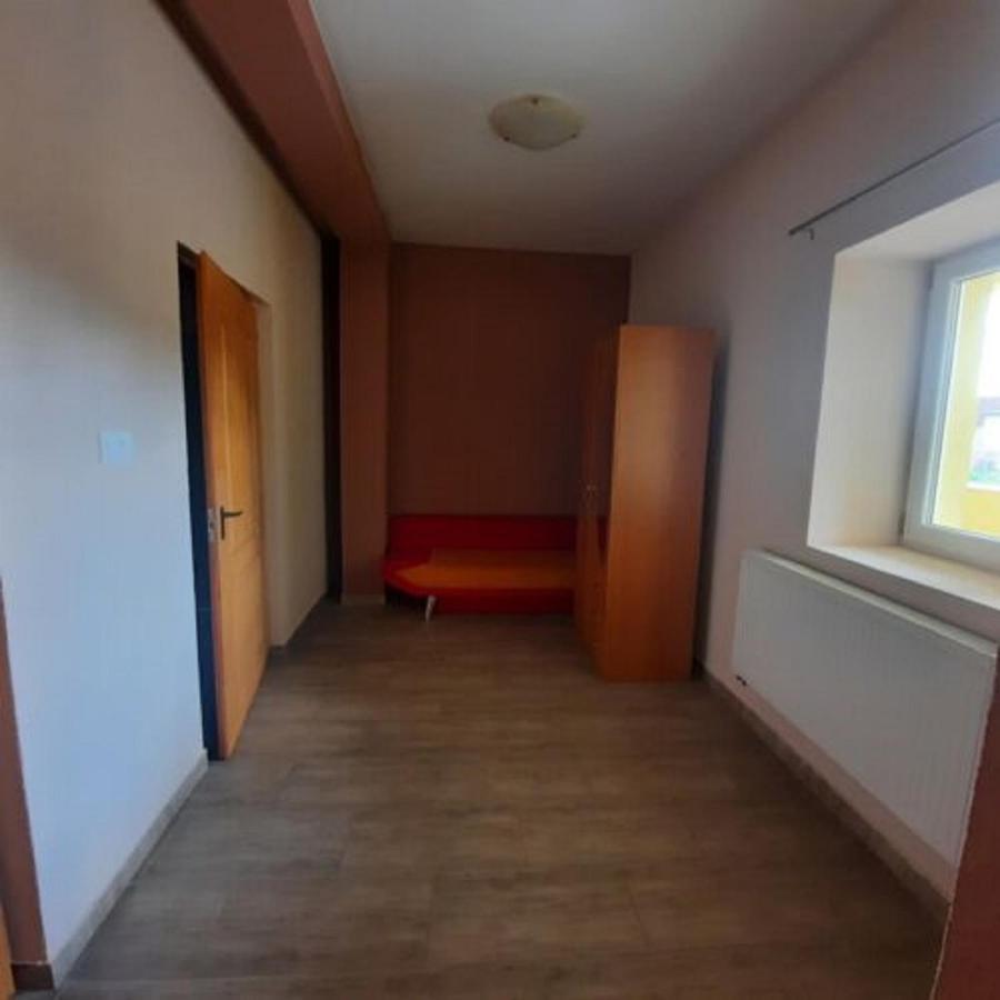 Hotel Ikszt Vendeghaz Dávod Exterior foto