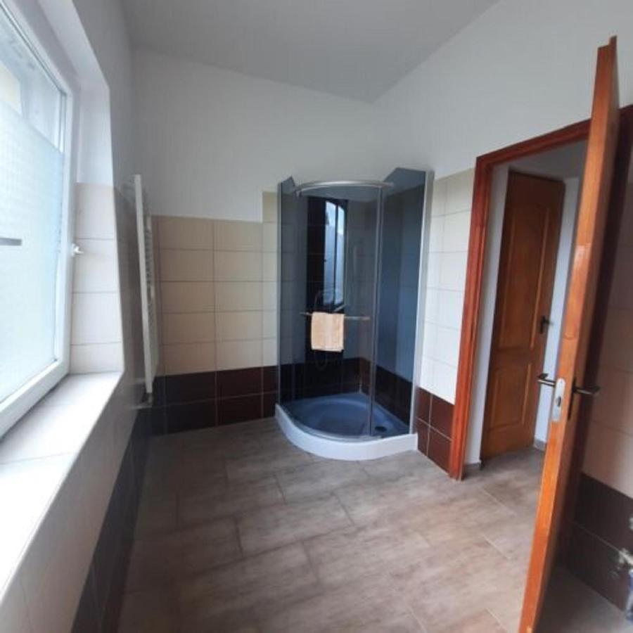Hotel Ikszt Vendeghaz Dávod Exterior foto